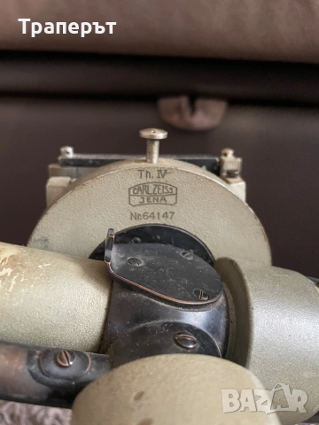 Антикварен немски теодолит, снимка 2 - Антикварни и старинни предмети - 53717356