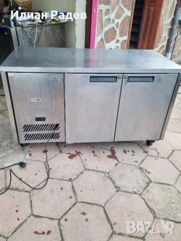 Хладилна маса Уилямс