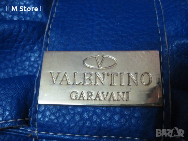 Valentino Garavani чанта клъч, снимка 3 - Чанти - 34034688