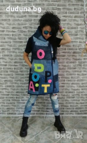 Чаровен дамски дънков елек с букви див елегантен модел!, снимка 3 - Якета - 34982296