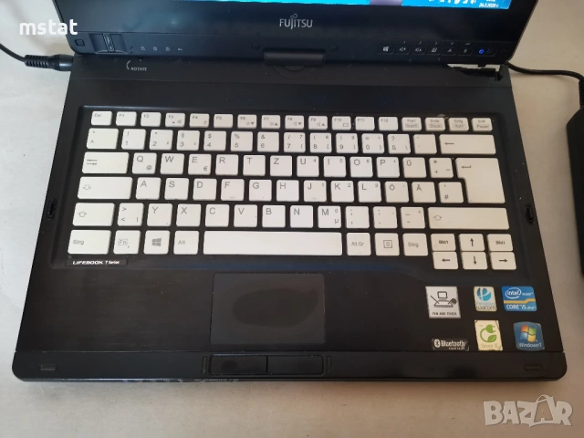 Fujitsu LifeBook T902 Touchscreen, снимка 4 - Лаптопи за дома - 53653441
