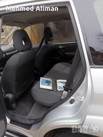 Toyota rav 4, снимка 3 - Автомобили и джипове - 52361720