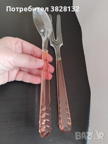Винтидж кристални розови стъклени прибори за сервиране на салата (лъжица и вилица). , снимка 2 - Антикварни и старинни предмети - 51911061