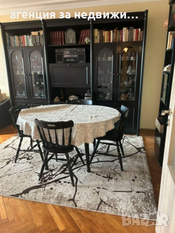 Тристаен апартамент в района на пазара, снимка 2 - Апартаменти - 53493668