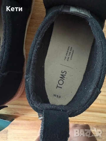 Детски обувки TOMS, снимка 4 - Детски обувки - 51854880