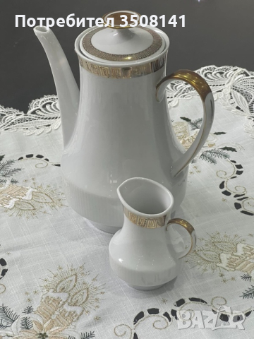 Порцелан Winterling Bavaria чайник с Латиера с златисто, снимка 7 - Сервизи - 44758046