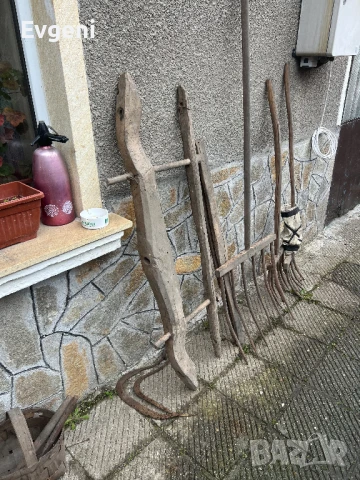 Стари дървени вили,лопата,сърп,кошница и плуг(хомот).., снимка 4 - Антикварни и старинни предмети - 50782937