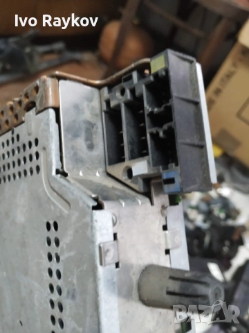 Радио CD Радио плейър Renault Kangoo I , 8200403537, снимка 6 - Части - 51471221