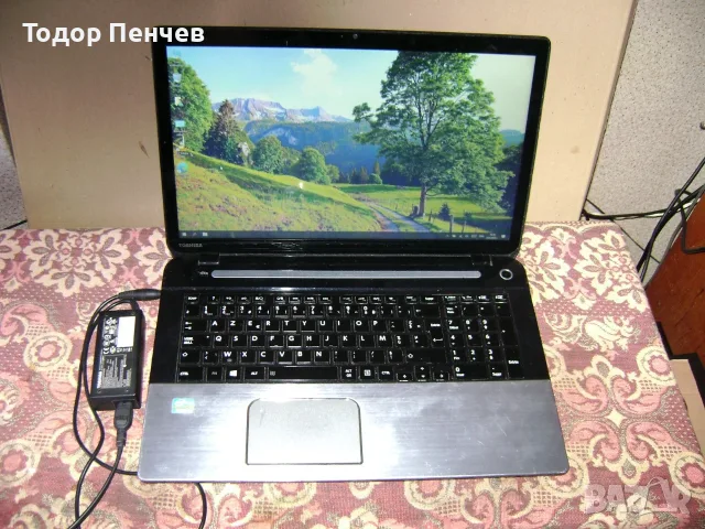 Toshiba Satellite S70t - 17.3 tuchscreen, Core i3, 4 GB RAM, 500 GB HDD, снимка 6 - Лаптопи за дома - 56227134