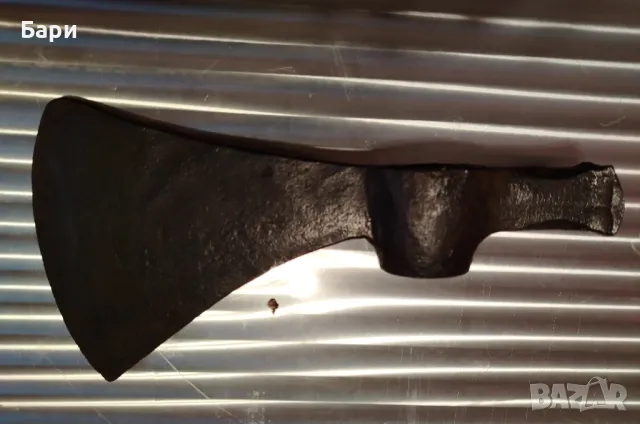 Стара френска брадва-Veritable Revollier 1042, снимка 5 - Антикварни и старинни предмети - 49226354