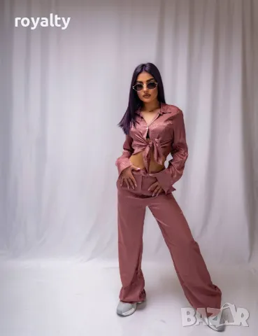 Елегантен дамски комплект 