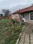 Продавам къща с двор в с. Братя Даскалови, снимка 4
