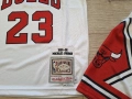 Детски баскетболен екип на Майкъл Джордан #23#Чикаго Булс#Mitchell & Ness!!!, снимка 4