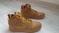 Кафяви зимни кецове Nike Court Borough Mid Winter за момче с р-р 41, снимка 6