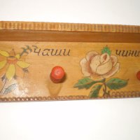 примитивна ръчно изработена ръчно рисувана дървена закачалка, снимка 5 - Антикварни и старинни предмети - 40433695