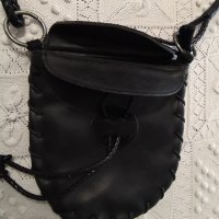 Малка черна кожена чанта кросбоди - Antonello Serio , снимка 6 - Чанти - 40913657