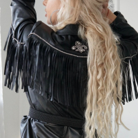 Дамско кожено модерно сако, снимка 4 - Якета - 44793388