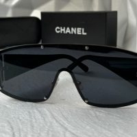 CH дамски слънчеви очила маска с лого, снимка 4 - Слънчеви и диоптрични очила - 44685631