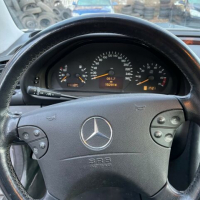 Mercedes-Benz CLK 200 , снимка 4 - Автомобили и джипове - 36134408