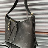 Louis Vuitton нова дамска чанта, снимка 3 - Чанти - 41649729