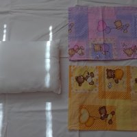 Бебешка възглавничка с 2 калъфки, снимка 1 - Спално бельо и завивки - 41560058