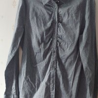 Hugo BOSS. Original. SIze S-M , снимка 1 - Ризи - 41379665