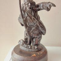 Стара метална фигура на Боримечката, снимка 1 - Колекции - 41611430