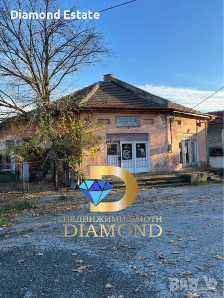 Търговски обект в село Надежден, общ. Харманли, снимка 1