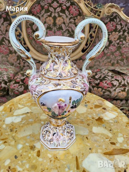 Италианска порцеланова ваза 038, снимка 1