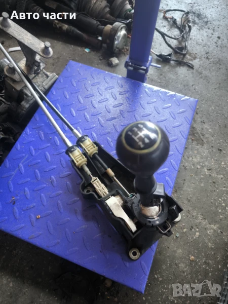 Скоростен лост Opel Meriva A 1.7 CDTI 100 конски сили 55353676, снимка 1