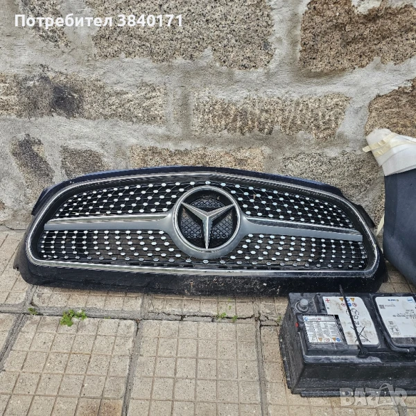 Решетка с емблема за Мерцедес w213 Е-класа2017г, снимка 1