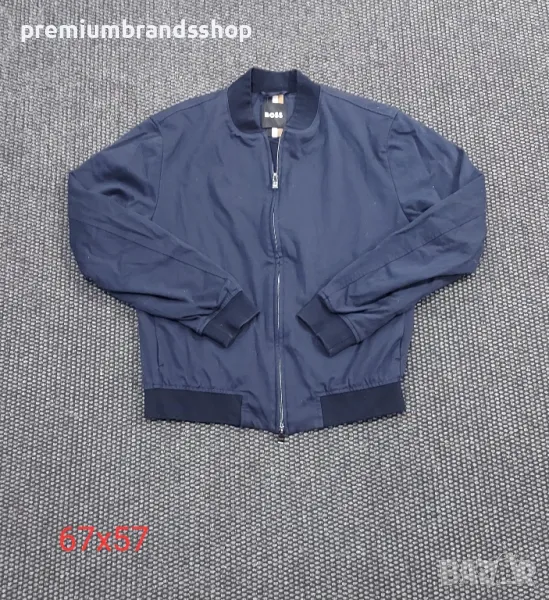 Hugo boss тънко яке M размер , снимка 1