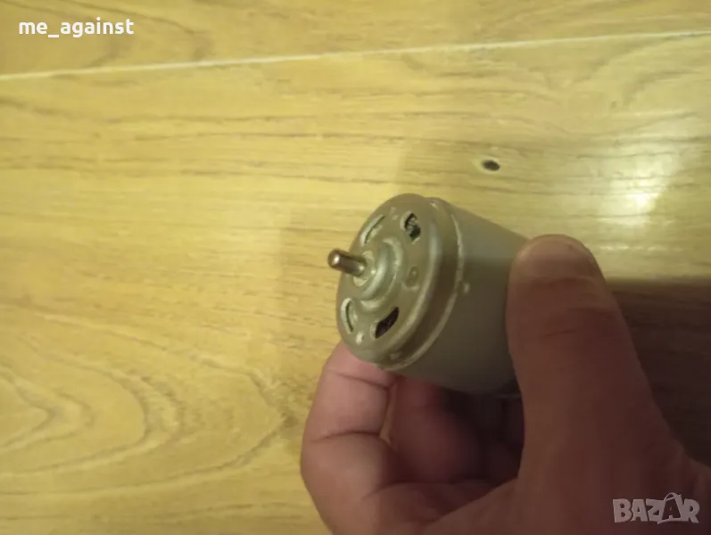 eлектромотор 18V - 77W Bosch, снимка 1