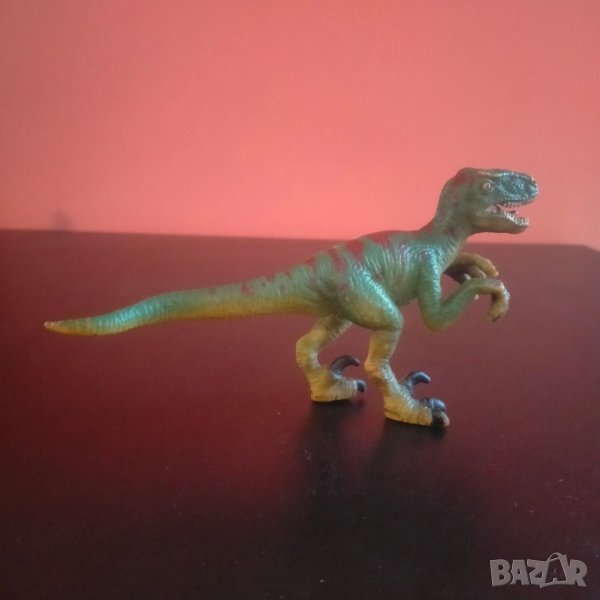 Колекционерска фигурка Schleich Dinosaurs Velociraptor 2003г 73527, снимка 1