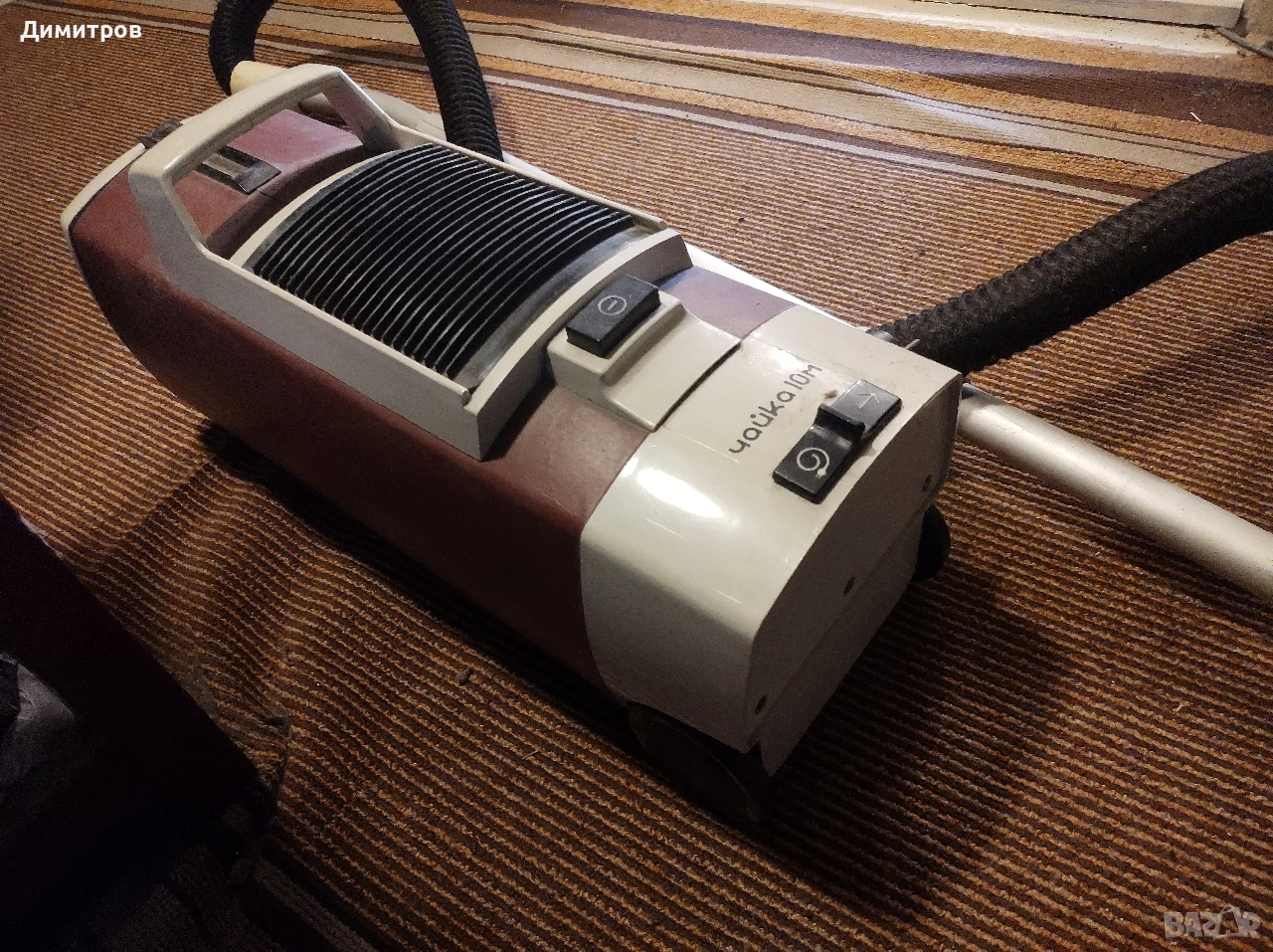 Прахосмукачка Чайка, снимка 1