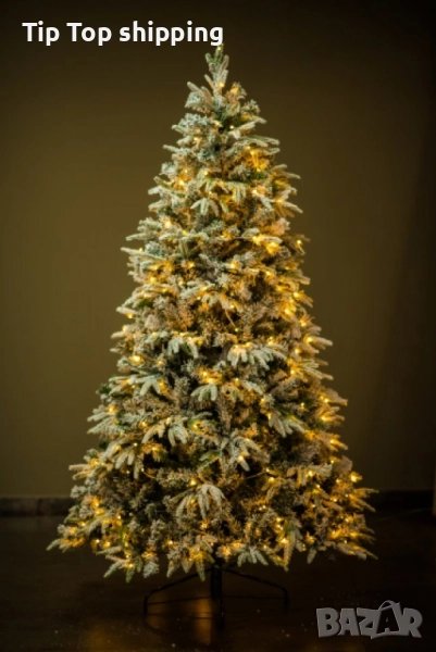 Коледна елха с вградени лампички по връхчетата, снимка 1