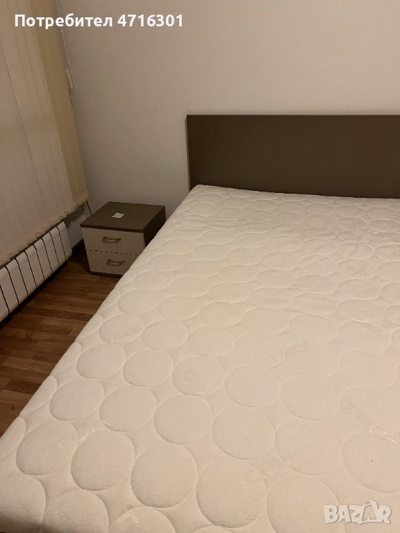 Спалня с подматрачна рамка и марк + 2 нощни шкафчета, снимка 1