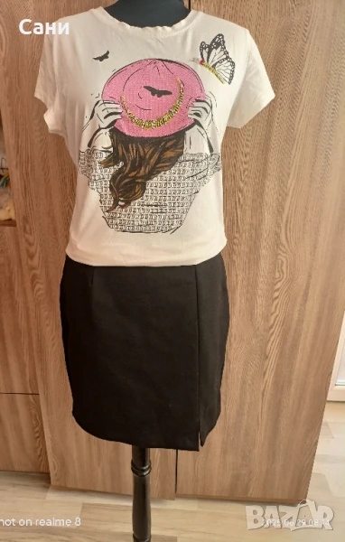 Черна пола с цепка от пред, снимка 1