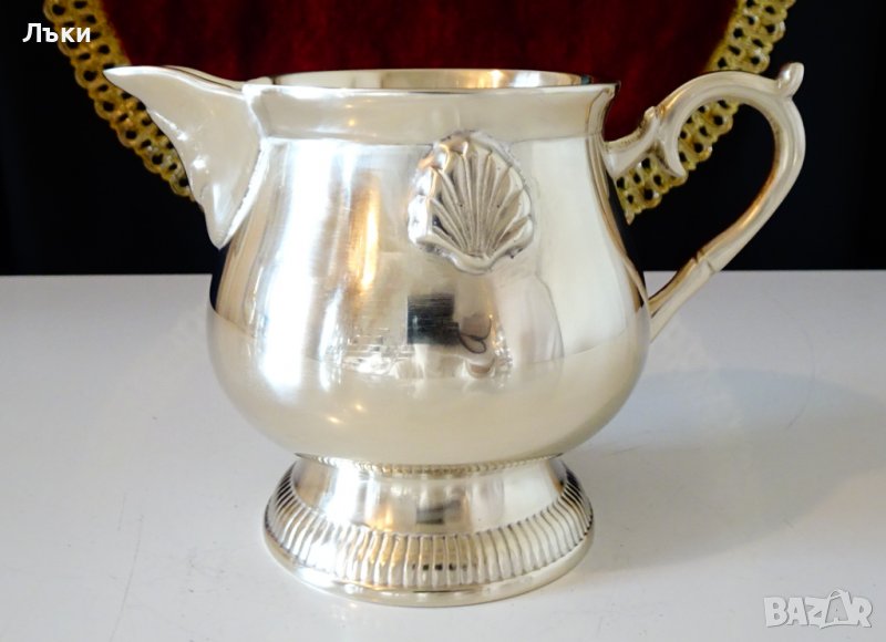 Английска бронзова кана 290 гр. , снимка 1