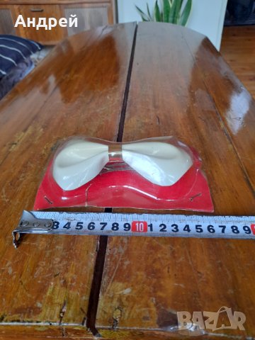 Стара фиба папионка, снимка 2 - Други ценни предмети - 39467220