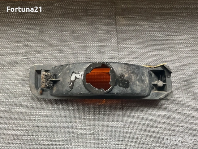 Ford Fiesta 1979-1983 - ляв мигач, снимка 2 - Части - 53660143