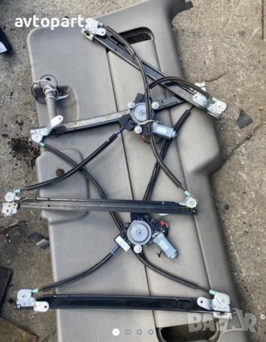 Chrysler voyager 2004г стъклоповдигач с машинка ел стъкло преден десен