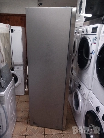 Огромен иноксов хладилник охладител Сименс Siemens с две години гаранция!, снимка 8 - Хладилници - 53516571