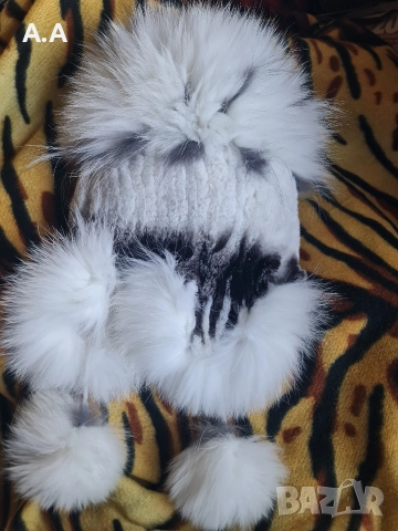 Уникална шапка от естествен косъм лисица и чинчила, отвътре еластична плетена вълна