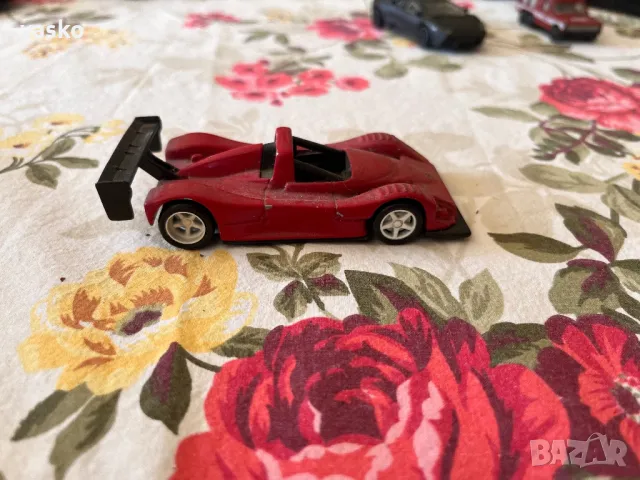 Hot wheels 1:42, снимка 2 - Колекции - 49369041