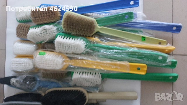 Четки с дълга дръжка, снимка 3 - Мопове, кофи, четки и метли - 52096311