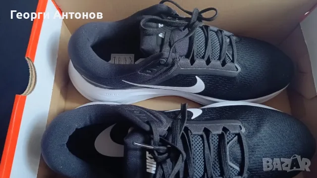 Nike обувки , снимка 1 - Маратонки - 48634422