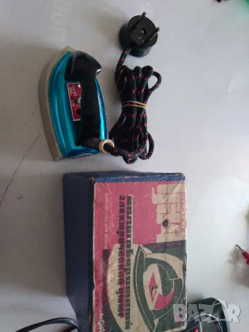 Ретро, миниатюрна ютия от СССР, снимка 5 - Антикварни и старинни предмети - 50153272