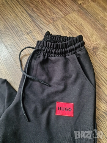 Страхотен дамски анцунг екип HUGO BOSS размер S M L XL, снимка 4 - Спортни дрехи, екипи - 51905637