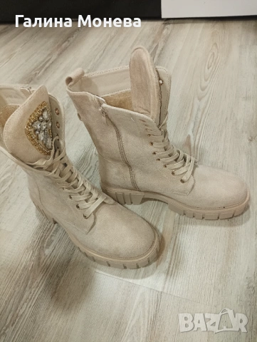 Дамски боти с козина , снимка 2 - Дамски боти - 53445146